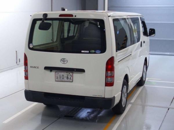 Грузопассажирский микроавтобус Toyota Hiace Van кузов TRH200V модификация Long DX гв 2017 салон 3-6 мест — фото 2